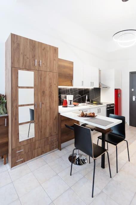 Aristotelous Sqr View Comfy Apt Солун Екстериор снимка